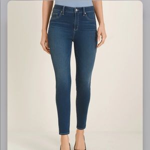 Chico’s So Soft Skinny Ankle Jeans